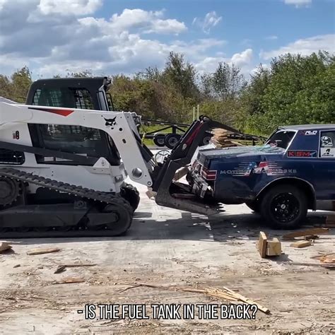 bobcat skid steer noise on one side|bobcat making noise while turning.